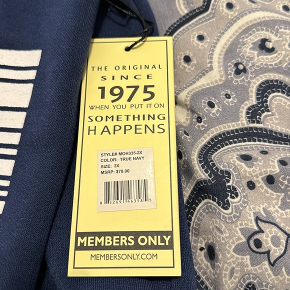 Members Only hoodie with Teddy Bear graphic! Check out the video to see it! - Picture 4 of 6